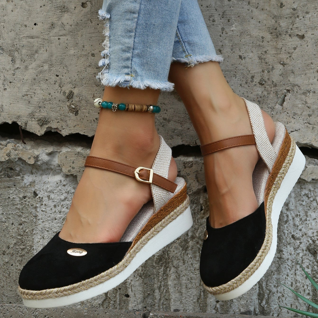Women Summer Espadrilles Closed Toe Breathable Upper With Woven Sole