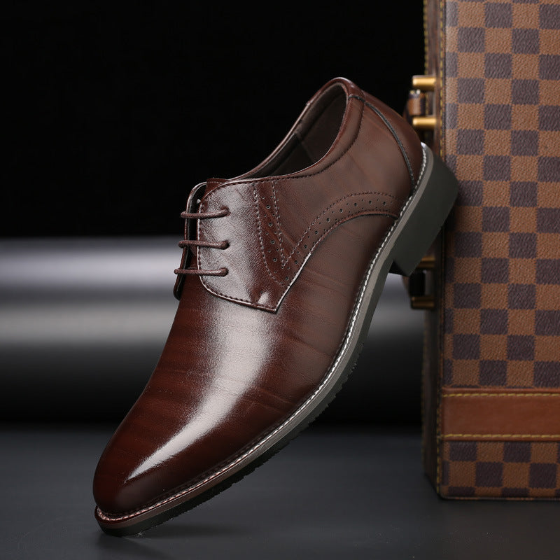 Male Dress Shoes Low-Top with Rubber Sole and Toe Cap