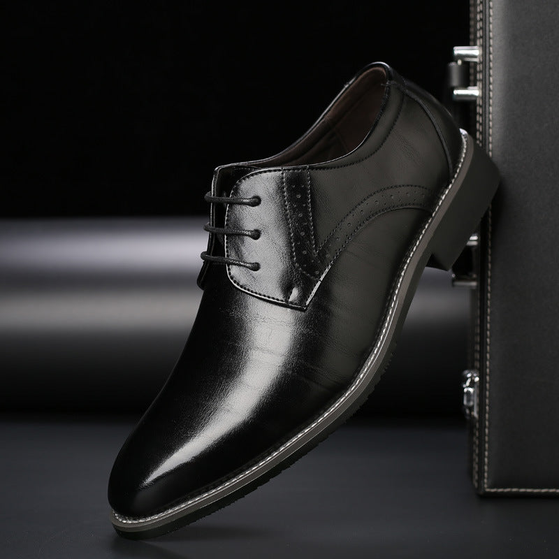 Male Dress Shoes Low-Top with Rubber Sole and Toe Cap
