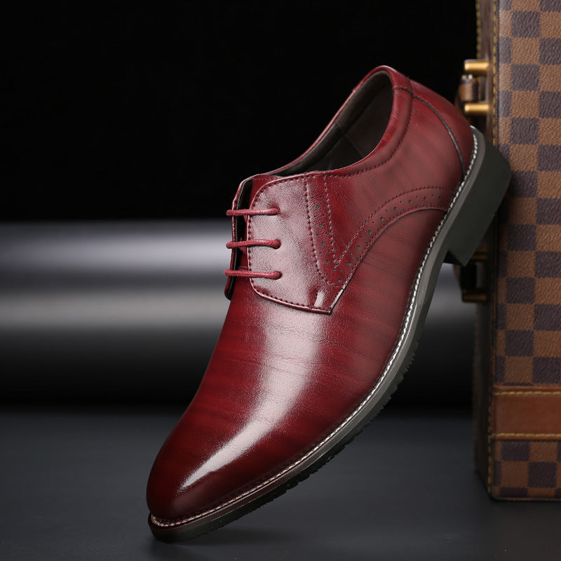 Male Dress Shoes Low-Top with Rubber Sole and Toe Cap