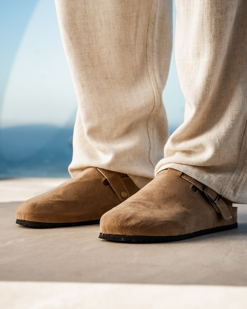 Men Slip-On Clogs With Suede Upper And Leather Insole