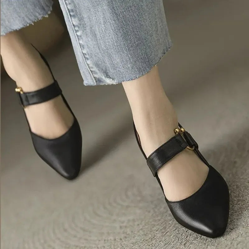 Women Block Heel Shoes Cushioned Insole With Wide Heel Base And Structured Fit