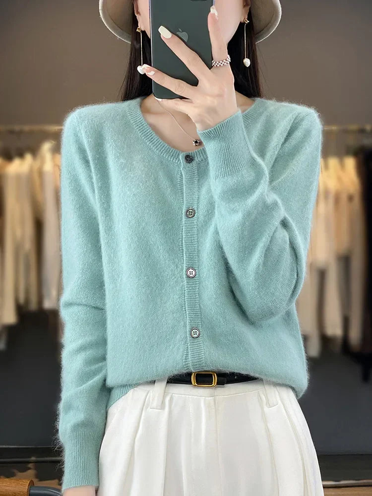 Women Autumn Knit Sweater with Buttons O-Neck Relaxed Fit Insulated
