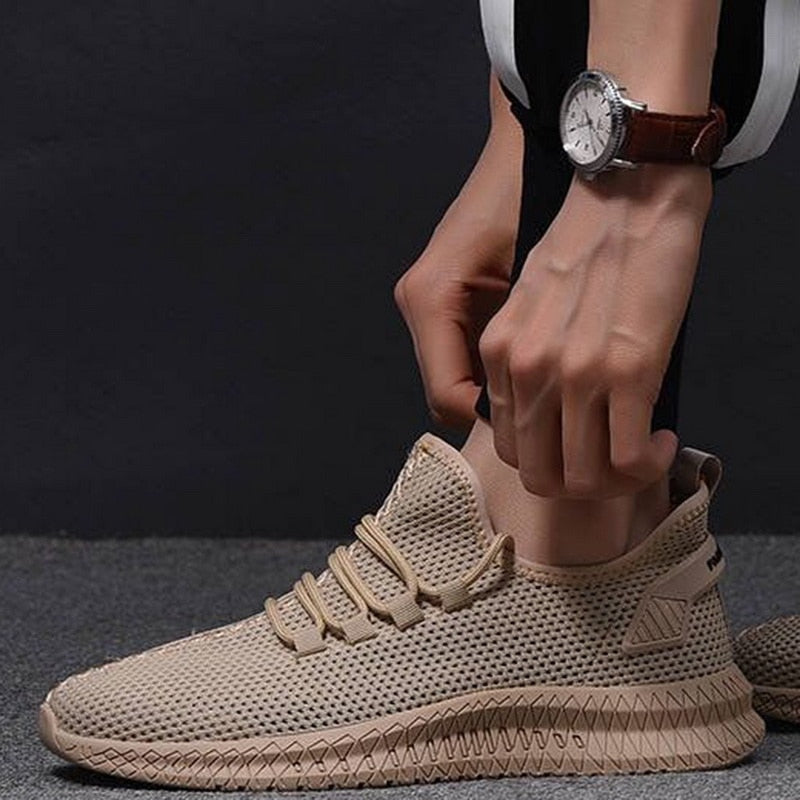Men’s Spring Sports Shoes Breathable Mesh Flexible Sole