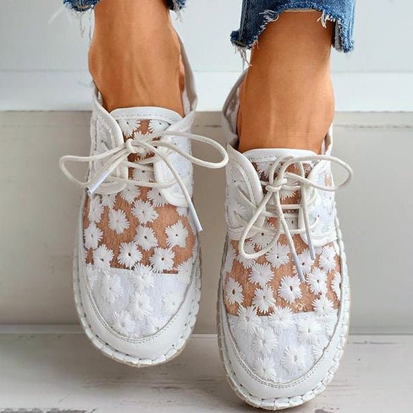 Women Summer Shoes With Floral Embroidery And Breathable Upper